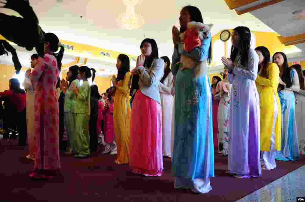 Ảnh: Ho&agrave;i Hương - VOA.