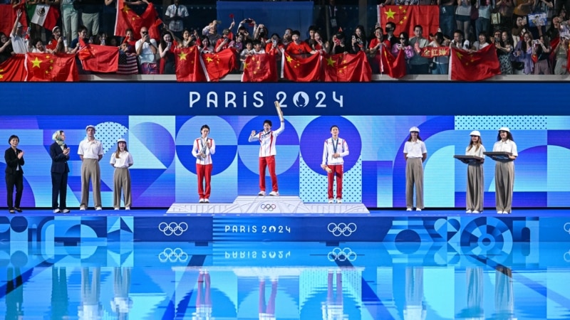 China's Quan wins gold on 10-meter platform at Paris Olympics
