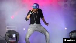 Le musicien nigérian Wizkid donne un spectacle lors du MTV Africa à Lagos, le 5 août 2011.