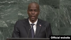  Pezidan ayisyen an, Jovenel Moise, pandan li tap pale nan Nasyon Zini, nan New York, jedi 21 septanm 2017 la. 