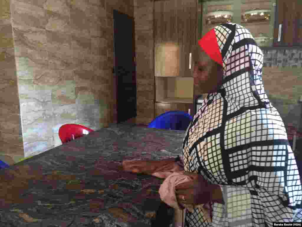 Sadiya Haladu Mai Sana'ar Goge Goge