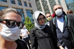 Hatice Cengiz leaves the Justice Palace in Istanbul, July 3, 2020.