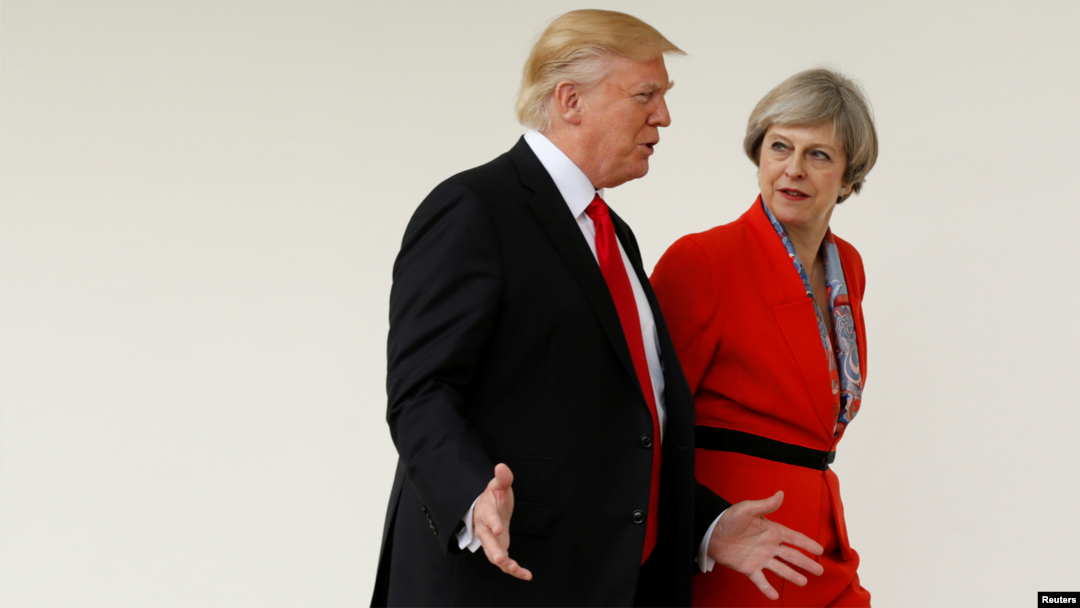 Donald Tramp i Tereza Mej (arhivska fotografija)