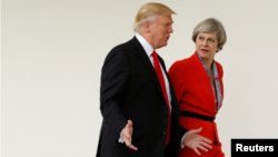 Donald Tramp i Tereza Mej (arhivska fotografija)