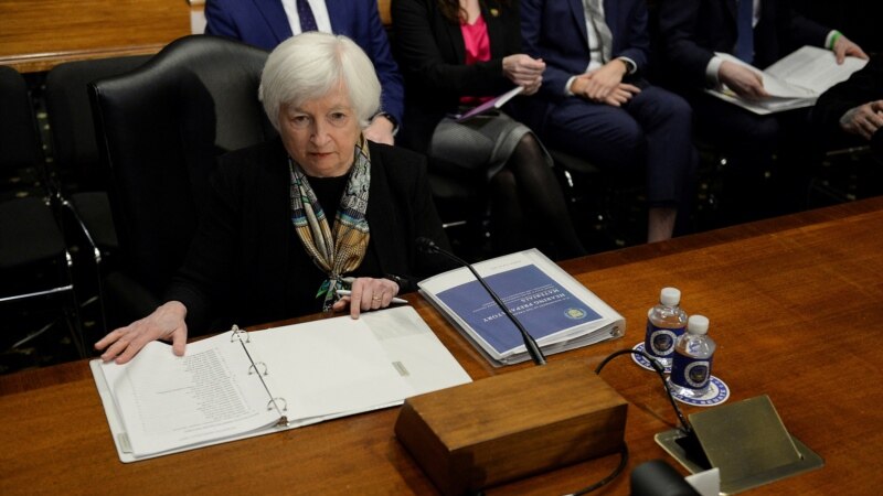 Sekretarka za finansije: Američki bankarski sistem je stabilan