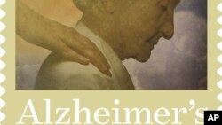 Perangko Alzheimer. Hasil penelitian di jurnal medis BMJ Open menunjukkan hubungan antara polusi udara dan meningkatnya risiko demensia.