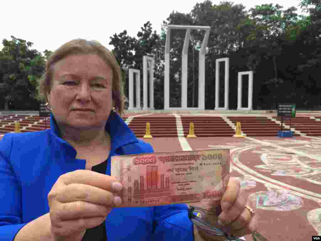 VOA Director Amanda Bennett poses at Shaheed Minar in Dhaka, one of Bangladesh’s best-known memorials.