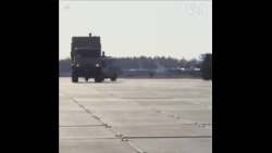 俄罗斯运输机准备将医疗人员和救援物资运往意大利