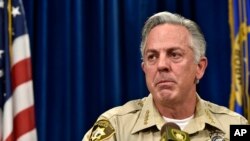 Alguacil jefe de la Policía Metropolitana de Las Vegas, Joseph Lombardo, aseguró que no hay evidencia de un segundo francotirador en el ataque de Las Vegas que dejó 58 muertos y más de 400 heridos.