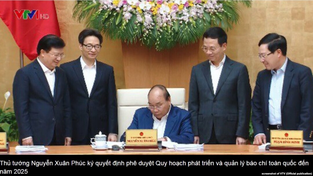 Thủ tướng Việt Nam Nguyễn Xuân Phúc ký phê duyệt quy hoạch báo chí, 2/4/2019