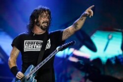 Dave Grohl dari band Foo Fighters tampil di panggung festival musik Rock in Rio di Rio de Janeiro, Brazil. (Foto: dok).