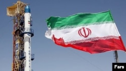 موشک ماهواره بر سفیر ایران