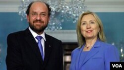 Clinton y Moreno hablaron sobre cómo mejorar la lucha bilateral contra el crimen en la región.
