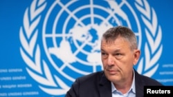 ARCHIVO - El Comisionado General de la UNRWA, Philippe Lazzarini, asiste a una sesión informativa en las Naciones Unidas en Ginebra, Suiza, el 30 de abril de 2024.