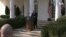 Трамп объявляет чрезвычайное положение