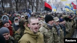 Demonstran Ukraina mengatakan reformasi Maidan tidak cukup berusaha memberantas KKN di sana, pada peringatan HUT ke-2 Revolusi Maidan (20/2). 