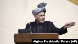 President Ashraf Ghani speaks during a joint meeting of the National Assembly in Kabul, April 25, 2016. 