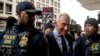 Etazini: Roger Stone Parèt nan Tribinal yon Lòt Fwa Ankò