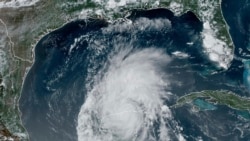 El Centro Nacional de Huracanes de EEUU alerta sobre un posible ciclón en el Atlántico tropical.
