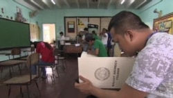 菲律賓舉行選舉