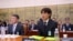 한국 국회 문화체육관광위원회가 연 청문회에서 홍명보 전 국가대표팀 감독(사진 오른쪽)이 증언하고 있다.