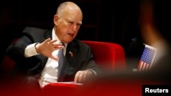 El gobernador de California, Jerry Brown, abogó en Nueva York por el acuerdo climático de París, en anticipación al discurso del presidente Donald Trump ante la Asamblea General de la ONU.