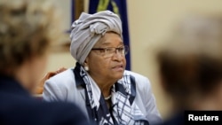 Liberia's President Ellen Johnson Sirleaf attends a news conference at the Presidential Palace in Monrovia, Liberia, Oct. 12, 2017. 