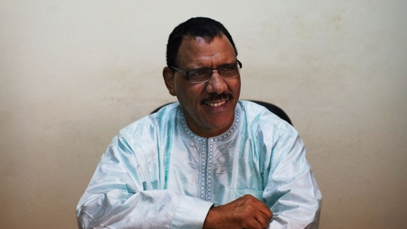 Niger : le président Bazoum, séquestré, 