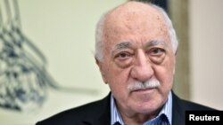 Fethullah Gulen ulama Turki yang tinggal di Saylorsburg, Pennsylvania, AS (foto: dok). Gulen dituduh pemerintah Turki berada di balik upaya kudeta yang gagal bulan lalu.