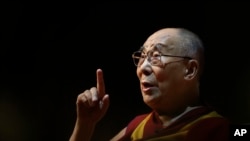 Le chef spirituel tibétain dalaï lama lors d'un événement public à New Delhi, Inde, 10 août 2017