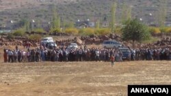 Kurdên Efrînê li ser sînor nerazbûna xwe dijî avakirina dîwara li nav ava Rojava dîyar dikin