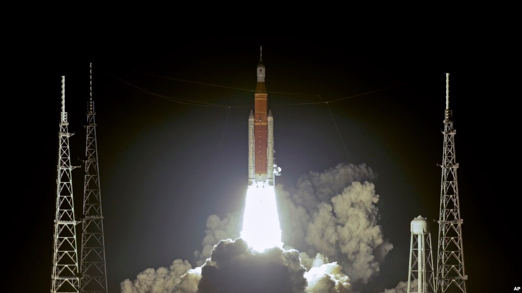 NASA phóng thành công tên lửa mặt trăng hôm 16/11/2022.