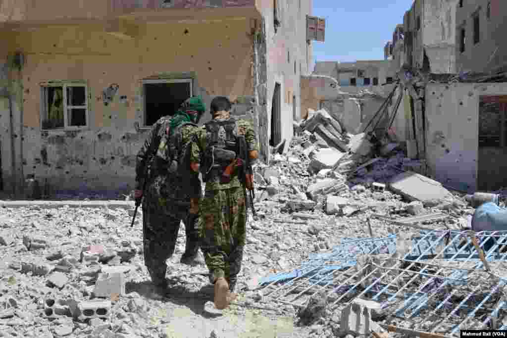SDF Fighters in Raqqa