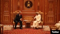 دیدار بنیامین نتانیاهو نخست وزیر اسرائیل و سلطان قابوس حاکم عمان در مسقط - 