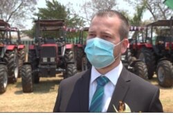 Junior Agriculture Minister Vangelis Peter Haritatos says small farmers have an important role to play economically and will be issued seeds and fertilizer for the next rainy season, in Harare, Zimbabwe, Sept. 30, 2020. (Columbus Mavhunga/VOA)