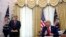 Міністр юстиції США Вільям Барр та президент США Дональд Трамп