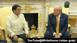 د امریکا ولسمشر ډونالډ ټرمپ په سپینې مانۍ کې د فلیپین د ولسمشر کوربه دی