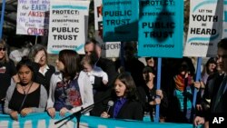 Youth plaintiff Hazel V., 13, of Eugene, Oregon, speaks during a news conference outside of the U.S. Ninth Circuit Court of Appeals after a three-judge panel heard oral arguments over whether President Donald Trump and his administration can evade a constitutional climate change trial, in San Francisco, California, Dec. 11, 2017.