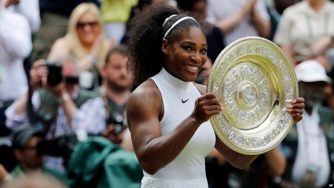 Serena Jamenka Williams, nació en Saginaw, Michigan en 1981. Tiene 175 centímetros y 68 kilos, una atleta que se ubica entre las mejores tenistas de la historia.