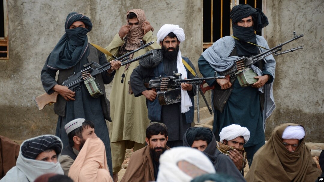 Chiến binh Taliban tại tỉnh Farah, Afghanistan.