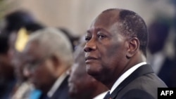 Le président ivoirien Alassane Ouattara lors de la cérémonie des voeux, à Abidjan, le 4 janvier 2018. ( AFP PHOTO / SIA KAMBOU)