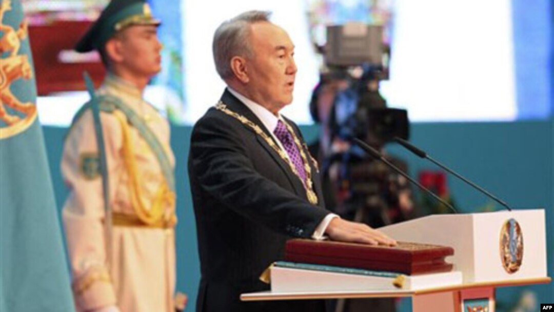 Qozog'iston Prezidenti Nursulton Nazarboyev