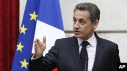 Nicolas Sarkozy apoia a continuidade da ajuda alimentar