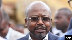 Alain-Claude Bilie-By-Nze sera l'un des candidats à la présidentielle du 12 avril face au général Brice Oligui Nguema (Photo Steeve JORDAN / AFP)