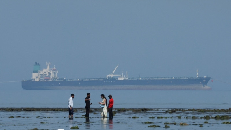 آمریکا معافیت خرید نفت روسیه را برای یک ماه دیگر تمدید کرد