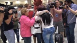 Médicos cubanos varados llegan a EEUU