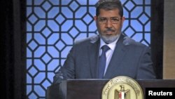 Presiden terpilih Mesir, Mohammed Morsi akan dilantik di hadapan Mahkamah Konstitusi, Sabtu (30/6).