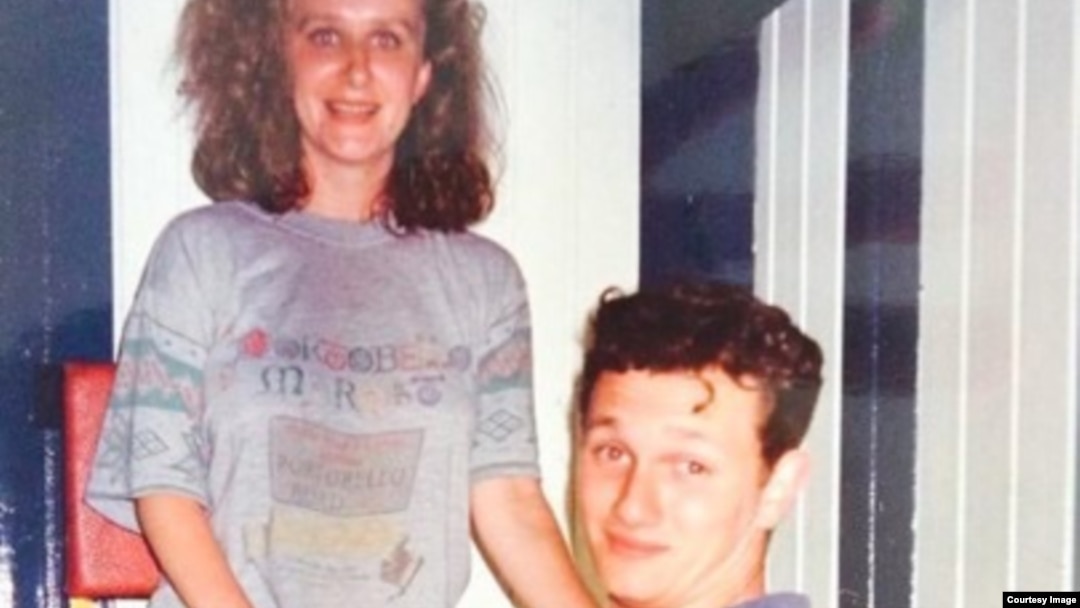 Emira Hadžiavdić Cof i Davor Cof, Švedska, 1993. godine