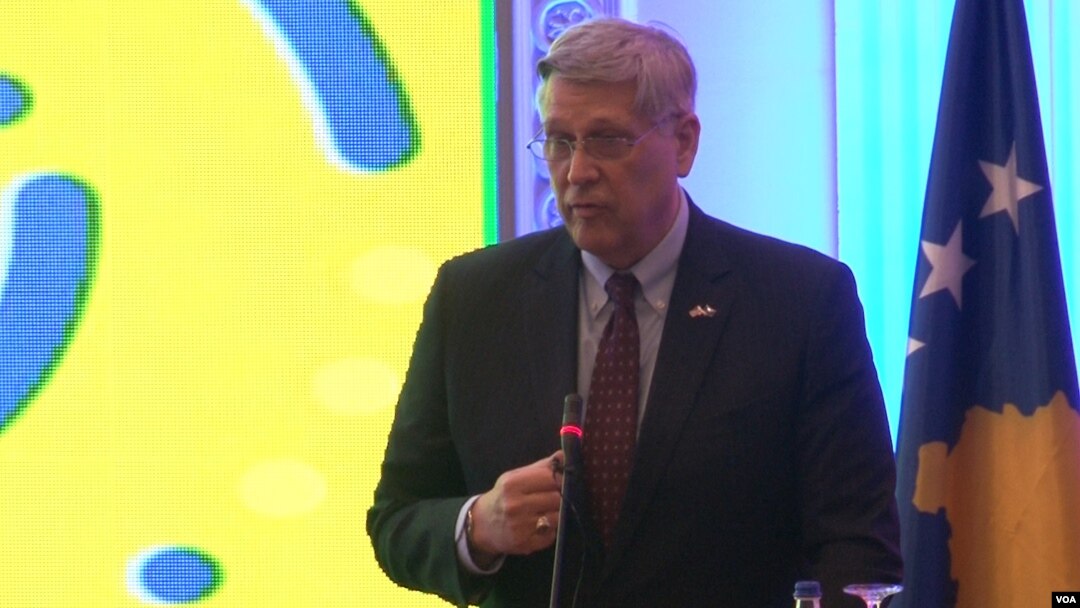 Filip Kosnet, ambasador SAD na Kosovu