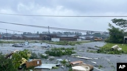 Un tornado en East Brewton, Alabama, presuntamente provocado por la tormenta tropical Claudette el 19 de junio de 2020 destruyó o causó daños a por lo menos 50 viviendas.